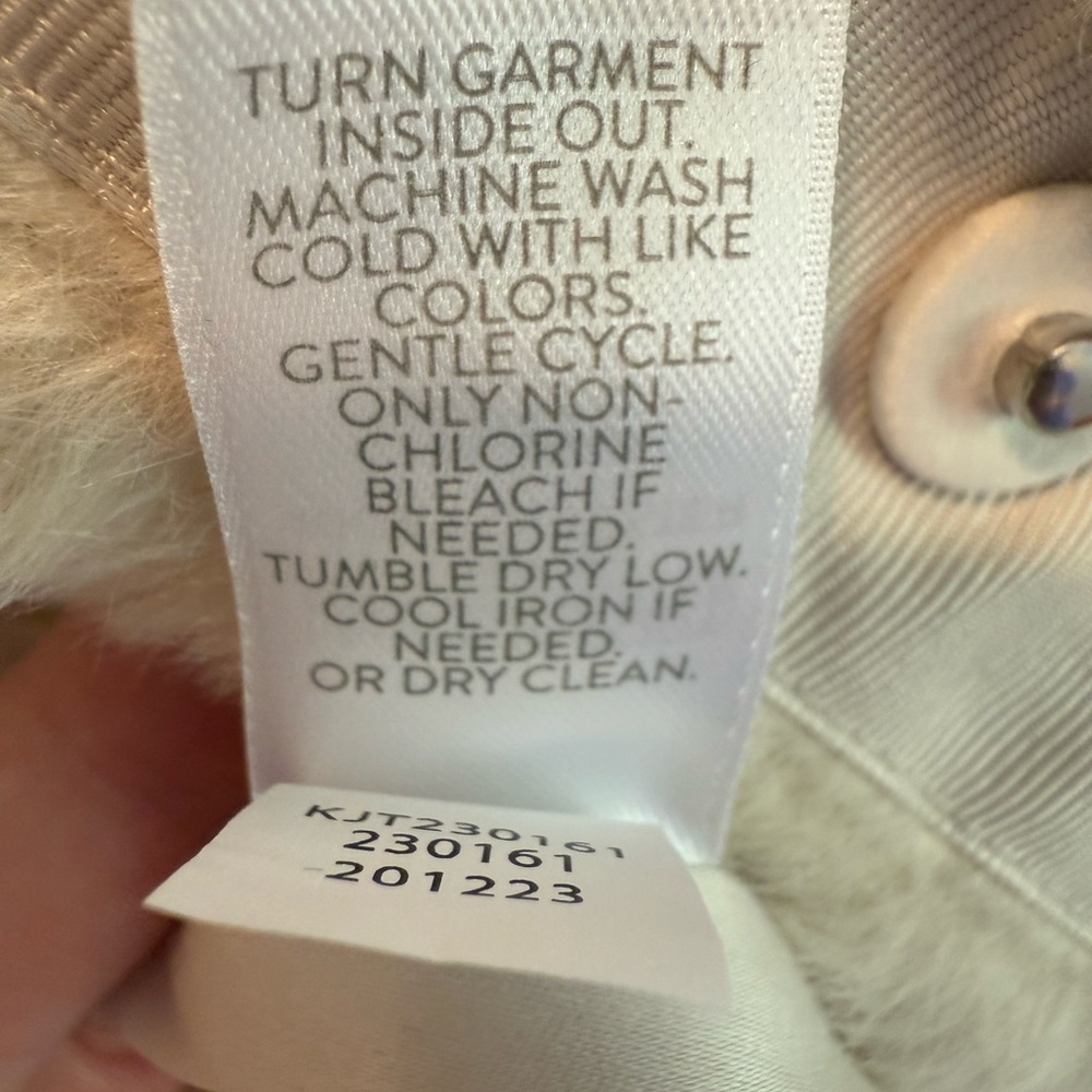 J. Jill Cream Faux Fur Coat - Picture 5 of 9